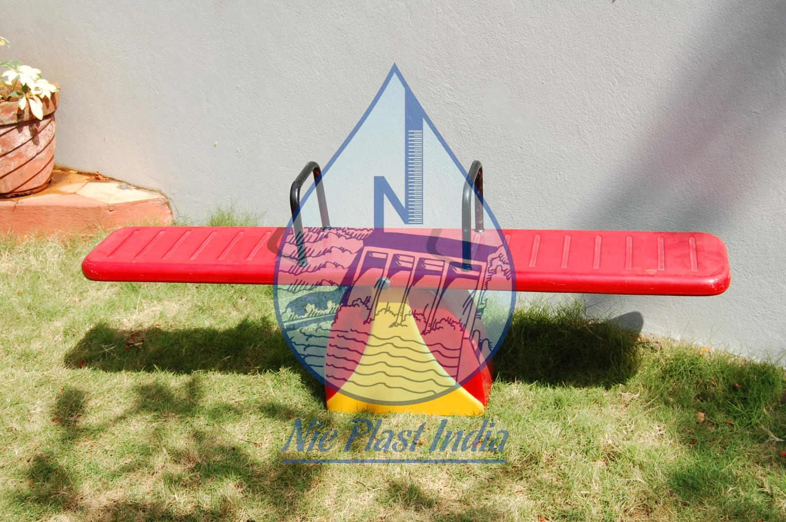 Flat Sea Saw